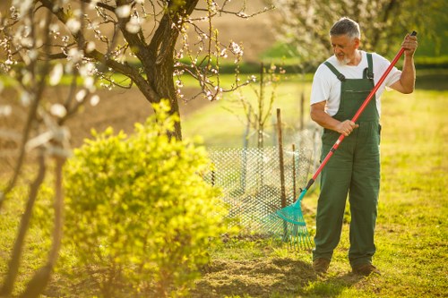 Seasonal planting and garden care in Fortis Green